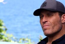 How Tony Robbins Changed His Life at 17 Years Old